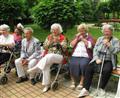 Športové hry seniorov a detí z detského domova